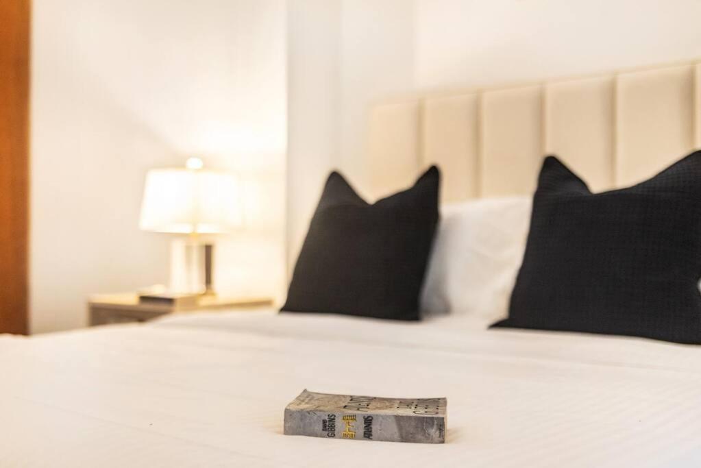 First Class 2br With Magical Duplex In Park Appartement